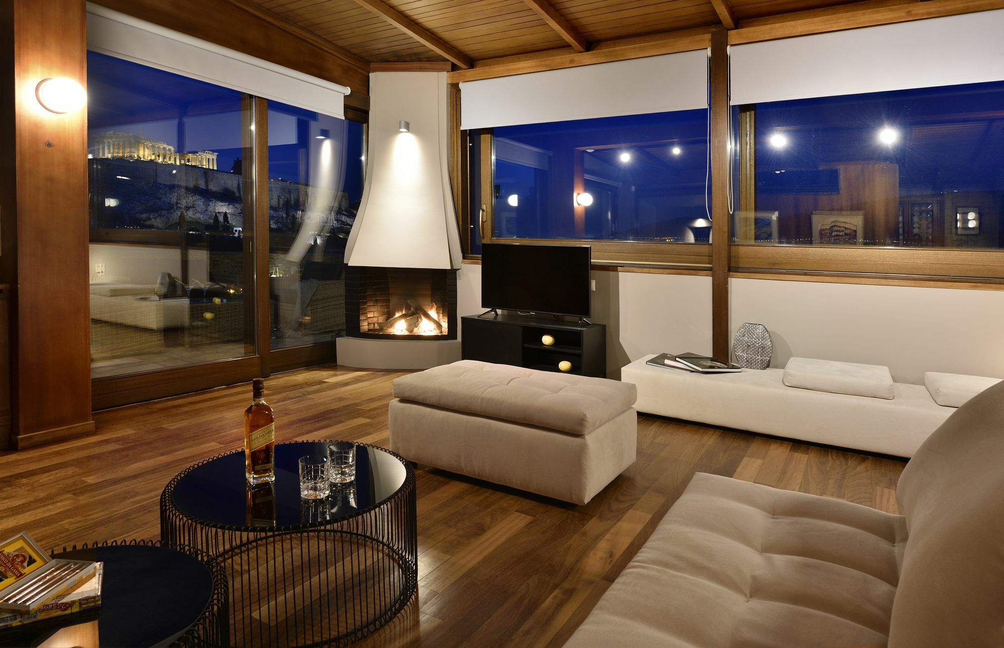 Karyatis Luxury Maisonette By K&K Athens Exterior photo